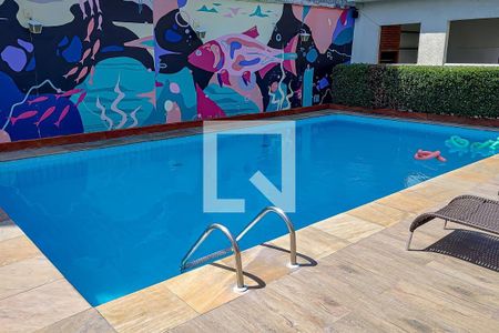 Apartamento à venda com 48m², 2 quartos e 1 vaga Apartamento à venda com 48m², 2 quartos e 1 vagaÁrea comum - Piscina