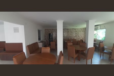 Apartamento à venda com 48m², 2 quartos e 1 vaga Apartamento à venda com 48m², 2 quartos e 1 vagaÁrea comum - Salão de festas