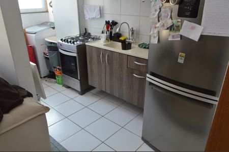Apartamento à venda com 48m², 2 quartos e 1 vaga Apartamento à venda com 48m², 2 quartos e 1 vagaCozinha