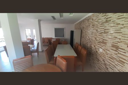 Apartamento à venda com 48m², 2 quartos e 1 vaga Apartamento à venda com 48m², 2 quartos e 1 vagaÁrea comum - Salão de festas