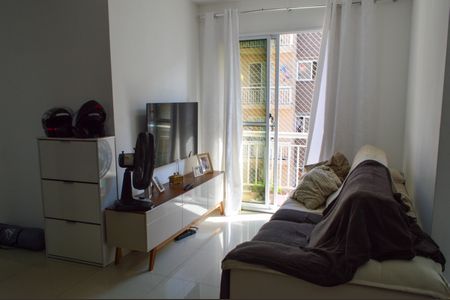 Apartamento à venda com 48m², 2 quartos e 1 vaga Apartamento à venda com 48m², 2 quartos e 1 vagaSala