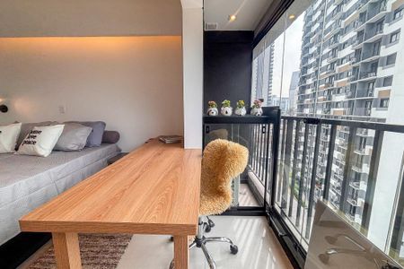 Studio para alugar com 24m², 1 quarto e sem vaga Studio para alugar com 24m², 1 quarto e sem vagaVaranda do Studio