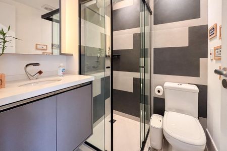 Studio para alugar com 24m², 1 quarto e sem vaga Studio para alugar com 24m², 1 quarto e sem vagaBanheiro