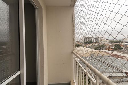 Apartamento à venda com 63m², 2 quartos e 1 vaga Apartamento à venda com 63m², 2 quartos e 1 vagaVaranda