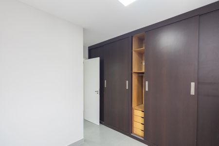 Apartamento à venda com 63m², 2 quartos e 1 vaga Apartamento à venda com 63m², 2 quartos e 1 vagaSuíte