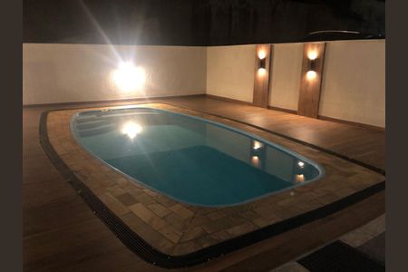 Apartamento à venda com 55m², 2 quartos e 1 vaga