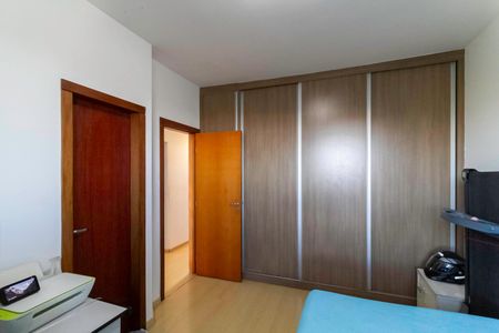 Apartamento à venda com 135m², 4 quartos e 3 vagasSuíte