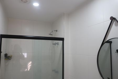Apartamento à venda com 73m², 2 quartos e 2 vagasBanheiro 1