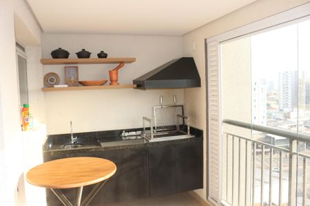Apartamento à venda com 73m², 2 quartos e 2 vagasVaranda