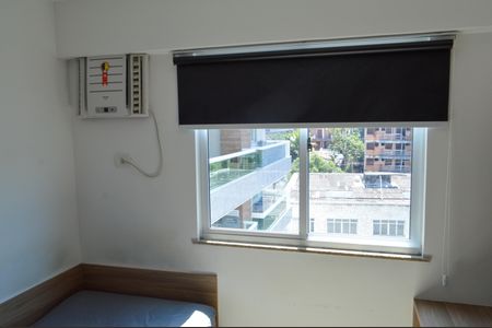 Apartamento à venda com 244m², 4 quartos e 2 vagas Apartamento à venda com 244m², 4 quartos e 2 vagasQuarto 1