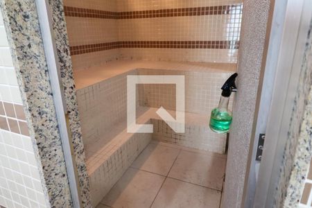 Apartamento à venda com 244m², 4 quartos e 2 vagas Apartamento à venda com 244m², 4 quartos e 2 vagasSaúna