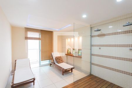 Apartamento à venda com 244m², 4 quartos e 2 vagas Apartamento à venda com 244m², 4 quartos e 2 vagasSaúna