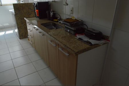 Apartamento à venda com 244m², 4 quartos e 2 vagas Apartamento à venda com 244m², 4 quartos e 2 vagasCozinha