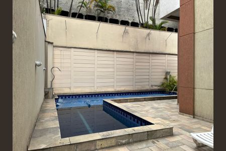 Apartamento à venda com 89m², 2 quartos e 2 vagas Apartamento à venda com 89m², 2 quartos e 2 vagasÁrea comum - Piscina