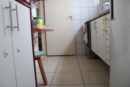 Apartamento à venda com 89m², 2 quartos e 2 vagasCozinha