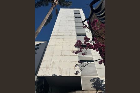 Apartamento à venda com 140m², 4 quartos e 3 vagas