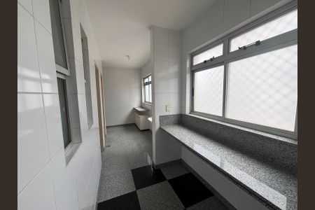 Apartamento à venda com 140m², 4 quartos e 3 vagas