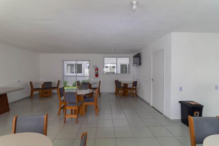 Apartamento para alugar com 42m², 2 quartos e sem vaga Apartamento para alugar com 42m², 2 quartos e sem vagaÁrea comum - Salão de festas