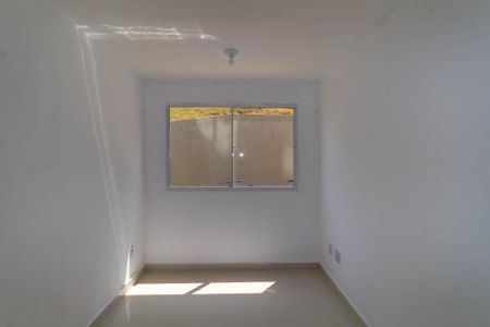 Sala de apartamento para alugar com 2 quartos, 42m² em Jardim Egle, São Paulo