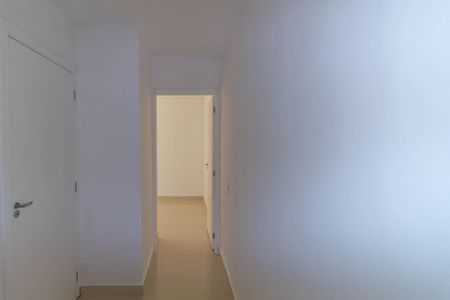 Corredor dos Quartos de apartamento para alugar com 2 quartos, 42m² em Jardim Egle, São Paulo
