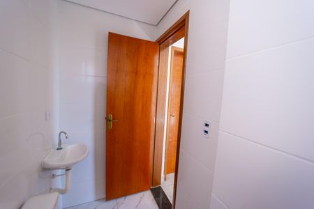 Apartamento à venda com 35m², 2 quartos e sem vagaBanheiro