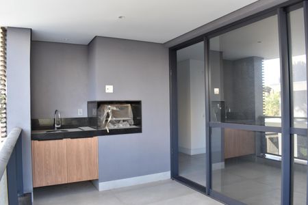 Sacada de apartamento para alugar com 3 quartos, 152m² em Centro, Curitiba