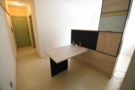 Sala de apartamento para alugar com 1 quarto, 60m² em Cambuí, Campinas
