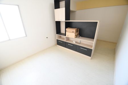 Sala de apartamento para alugar com 1 quarto, 60m² em Cambuí, Campinas