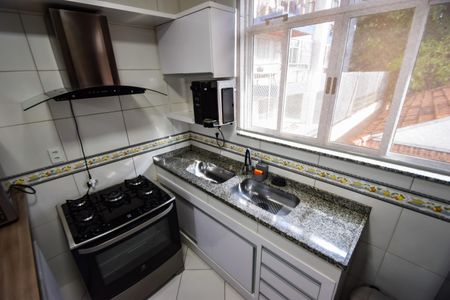 Casa de condomínio para alugar com 240m², 3 quartos e 1 vaga Casa de condomínio para alugar com 240m², 3 quartos e 1 vagaCozinha