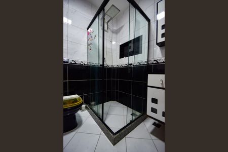 Casa de condomínio para alugar com 240m², 3 quartos e 1 vaga Casa de condomínio para alugar com 240m², 3 quartos e 1 vagaBanheiro Social