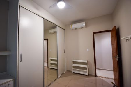 Casa de condomínio para alugar com 240m², 3 quartos e 1 vaga Casa de condomínio para alugar com 240m², 3 quartos e 1 vagaQuarto 2