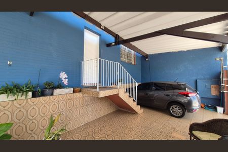 Casa à venda com 172m², 3 quartos e 2 vagasGaragem
