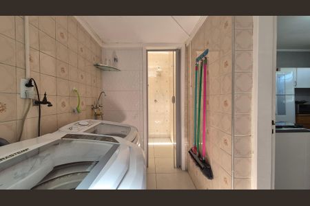 Casa à venda com 172m², 3 quartos e 2 vagasÁrea de Serviço