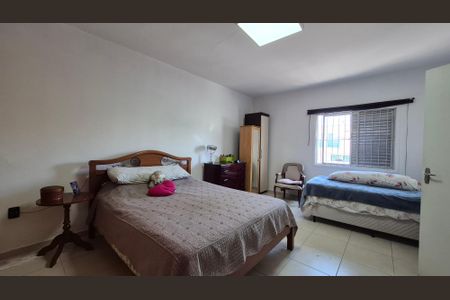 Casa à venda com 172m², 3 quartos e 2 vagasQuarto 3