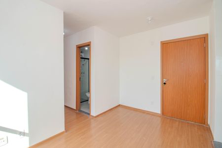 Sala de apartamento para alugar com 2 quartos, 44m² em Protásio Alves, Porto Alegre