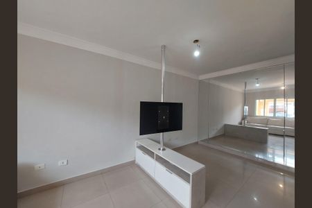 Casa à venda com 87m², 3 quartos e 2 vagasSala