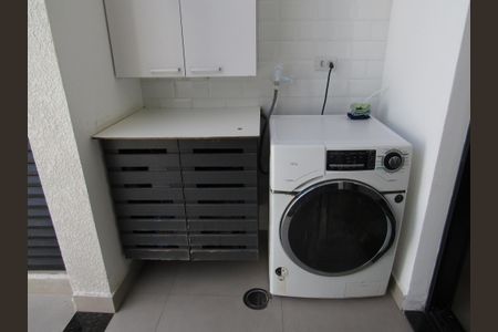 Casa à venda com 130m², 3 quartos e 4 vagasÁrea de Serviço