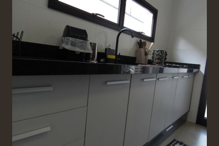 Casa à venda com 130m², 3 quartos e 4 vagasCozinha