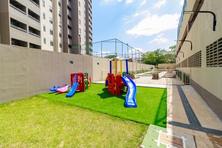 Apartamento à venda com 45m², 2 quartos e 1 vaga Apartamento à venda com 45m², 2 quartos e 1 vagaPlayground