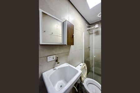 Banheiro de apartamento para alugar com 1 quarto, 28m² em Mooca, São Paulo