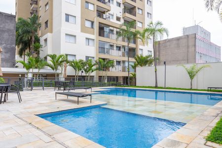 Apartamento à venda com 101m², 3 quartos e 2 vagas Apartamento à venda com 101m², 3 quartos e 2 vagasÁrea comum - Piscina