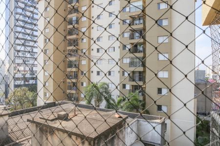 Apartamento à venda com 101m², 3 quartos e 2 vagas Apartamento à venda com 101m², 3 quartos e 2 vagasVista do Quarto 2