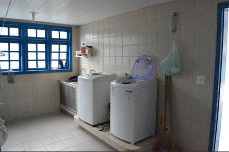 Casa à venda com 5 quartos, 230m² em Engenho do Mato, Niterói