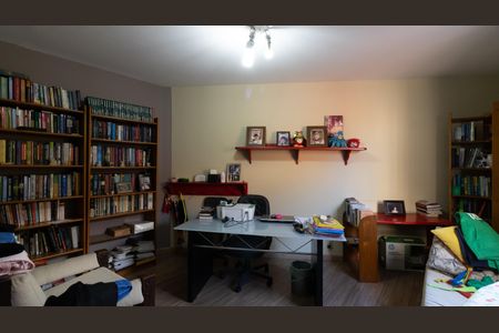 Casa à venda com 135m², 3 quartos e 3 vagas Casa à venda com 135m², 3 quartos e 3 vagasQuarto 3