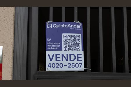 Casa à venda com 135m², 3 quartos e 3 vagas Casa à venda com 135m², 3 quartos e 3 vagasPlaquinha