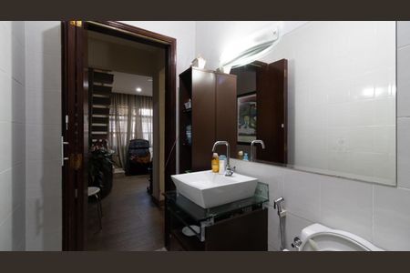 Casa à venda com 135m², 3 quartos e 3 vagas Casa à venda com 135m², 3 quartos e 3 vagasBanheiro 2