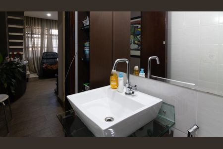 Casa à venda com 135m², 3 quartos e 3 vagas Casa à venda com 135m², 3 quartos e 3 vagasBanheiro 2