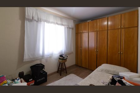 Casa à venda com 135m², 3 quartos e 3 vagas Casa à venda com 135m², 3 quartos e 3 vagasQuarto 2