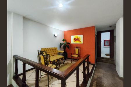 Apartamento à venda com 80m², 2 quartos e 1 vagaFachada e portaria