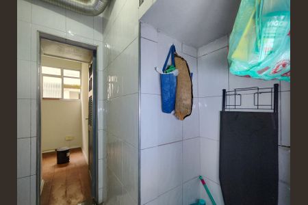 Apartamento à venda com 80m², 2 quartos e 1 vagaÁrea de Serviço